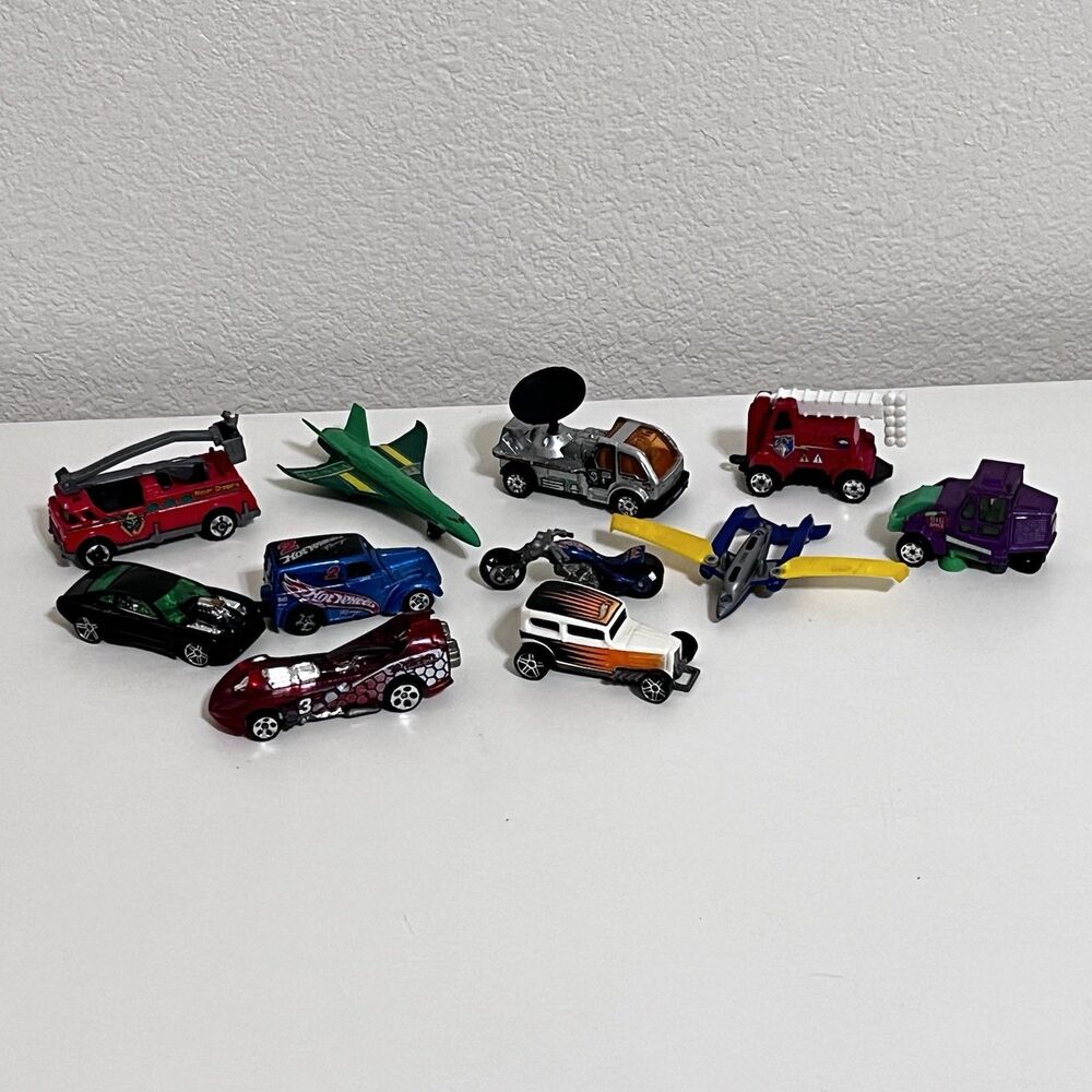 Vintage Matchbox & Hot Wheels Diecast Cars Planes Motorcycle Lot of 11